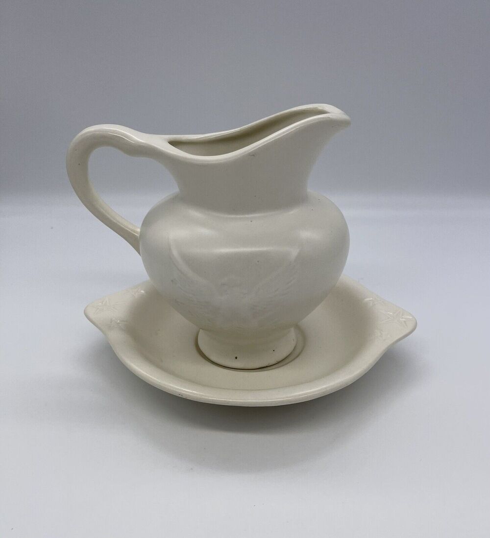 Vintage Hull F92 F91 White Eagle Pitcher w/ Stars Drip Plate